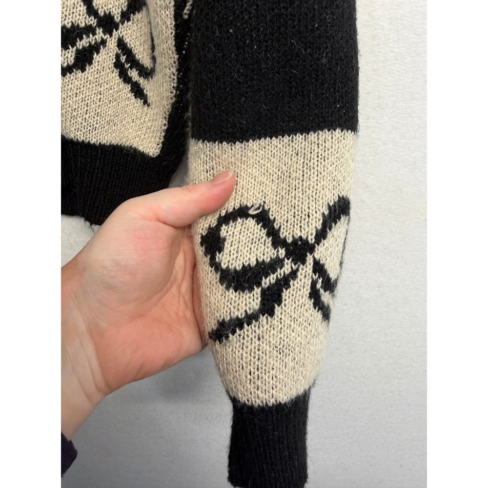 Lisa Says Gah Black and White Checkered Cardigan with Bow Design xs/s - Picture 10 of 12